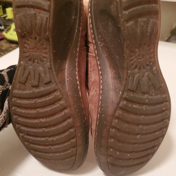 UGG boots - Picture 6 of 6